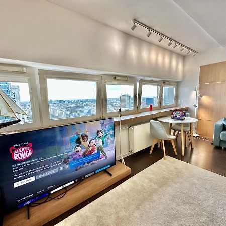 Top Metro X2 Fast Wifi 400 Mbs 70'Tv Netflix Hbo Max Appletv+ Disney+ Warschau Exterior foto