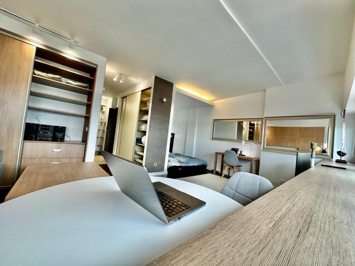Top Metro X2 Fast Wifi 400 Mbs 70'Tv Netflix Hbo Max Appletv+ Disney+ Warschau Exterior foto